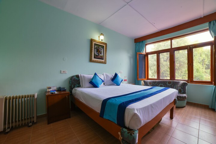 Room 36 of 102
