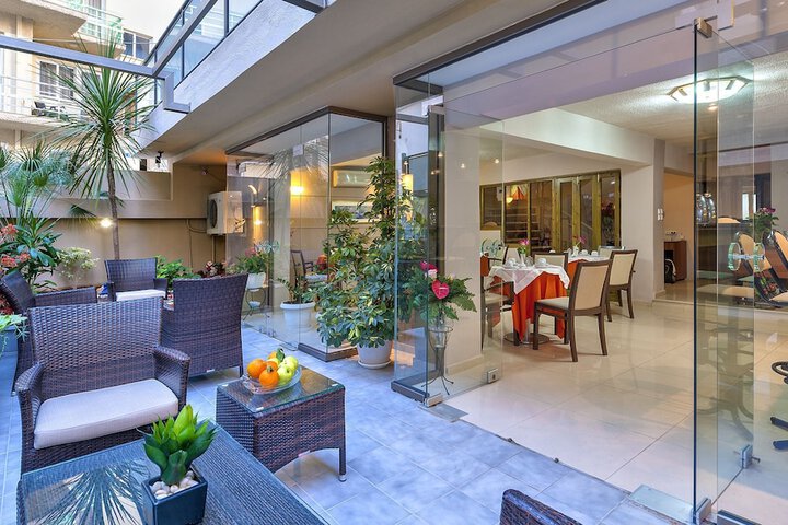 Terrace/Patio 35 of 37