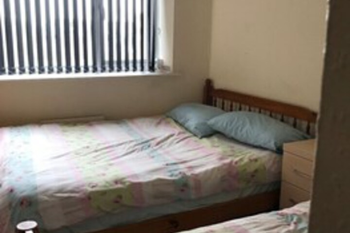 Room 15 of 28