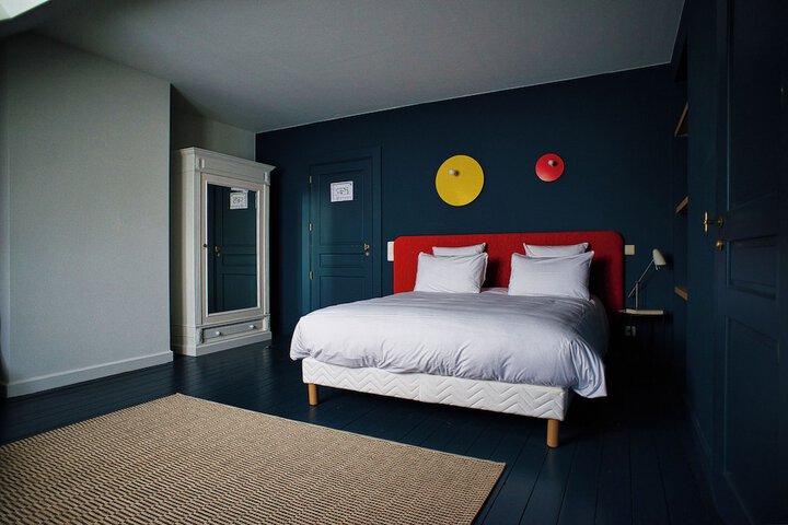 Room 12 of 67