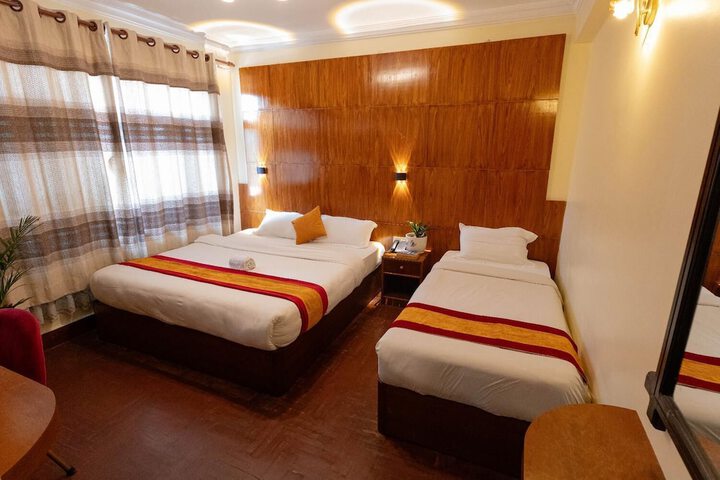 Room 35 of 61
