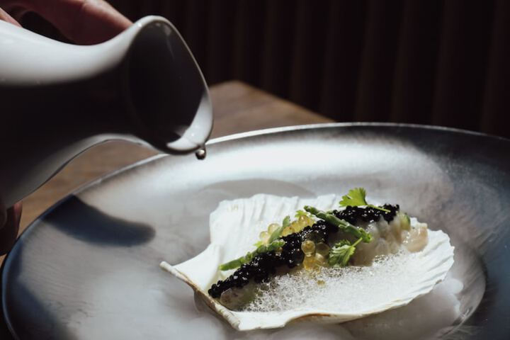 Dining 92 of 181