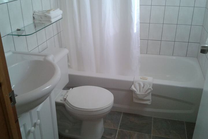 Room 30 of 62