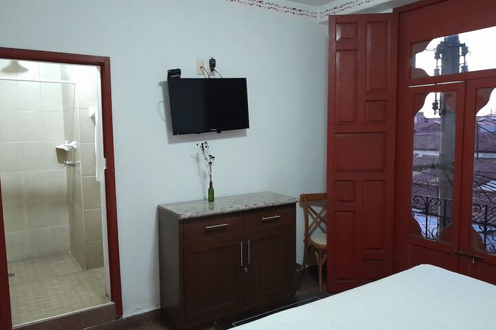 Room 9 of 43