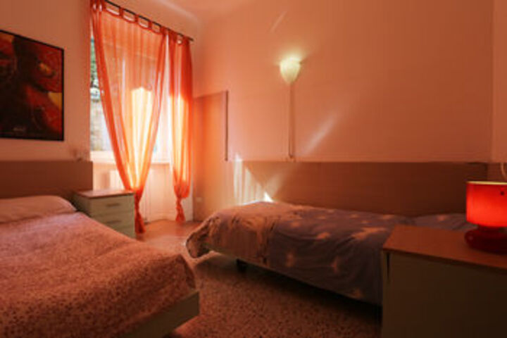 Room 45 of 105