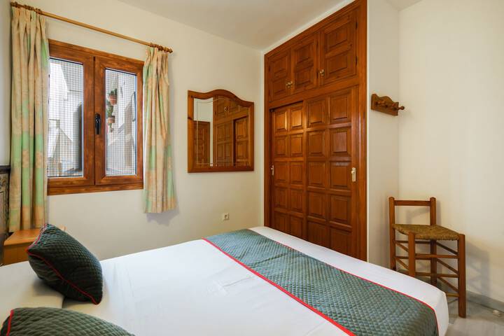 Room 6 of 45