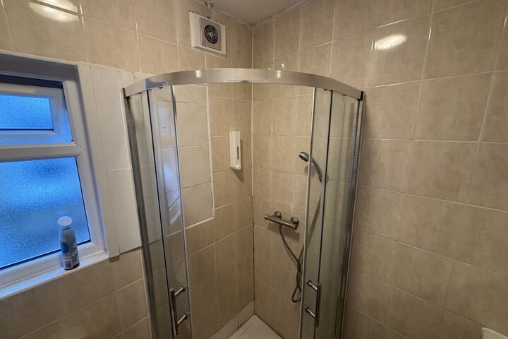 Room 20 of 27