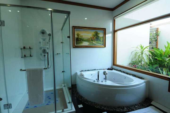 Bath Interior