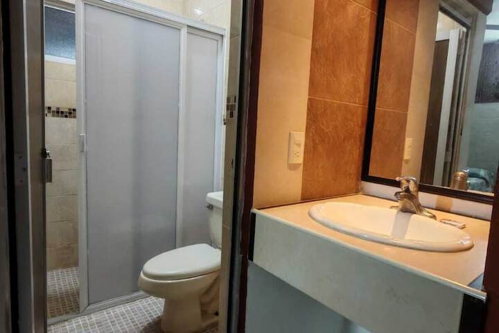 Room 14 of 24