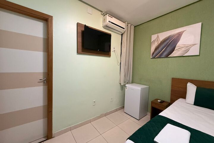 Room 7 of 20