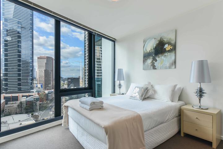 Room 5 of 27
