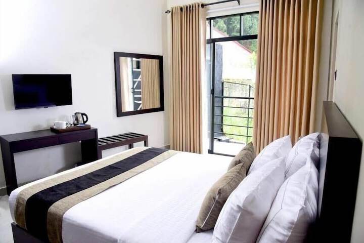 Room 14 of 39