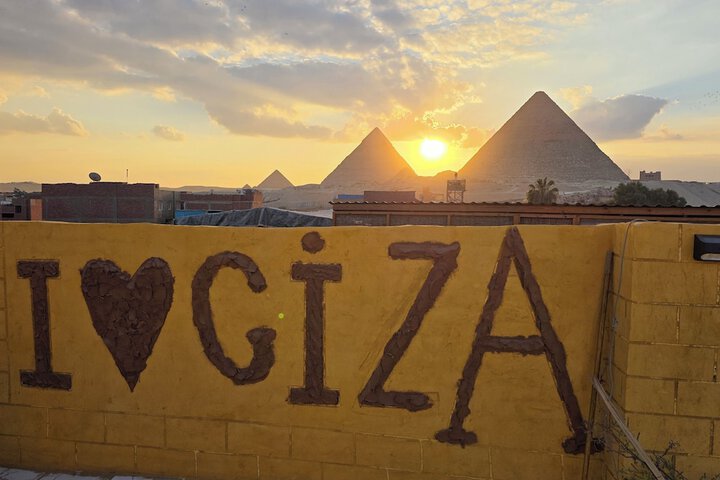 Queen of Pyramids Hotel