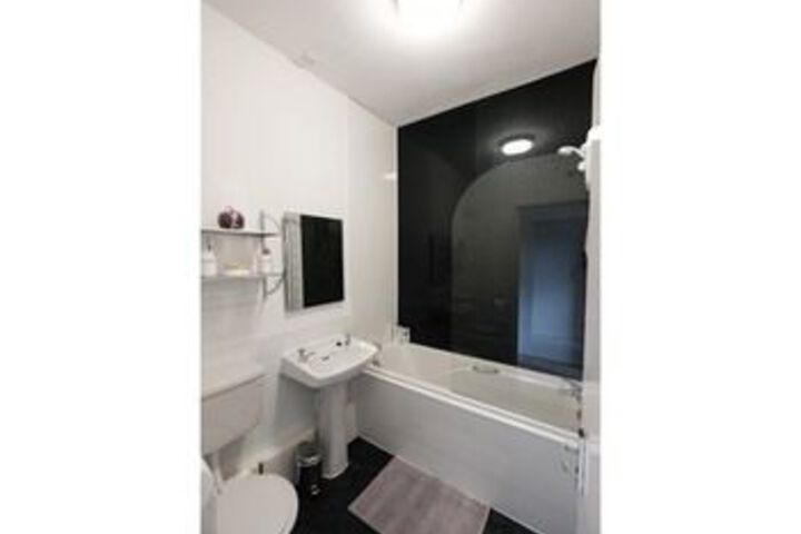 Room 3 of 23
