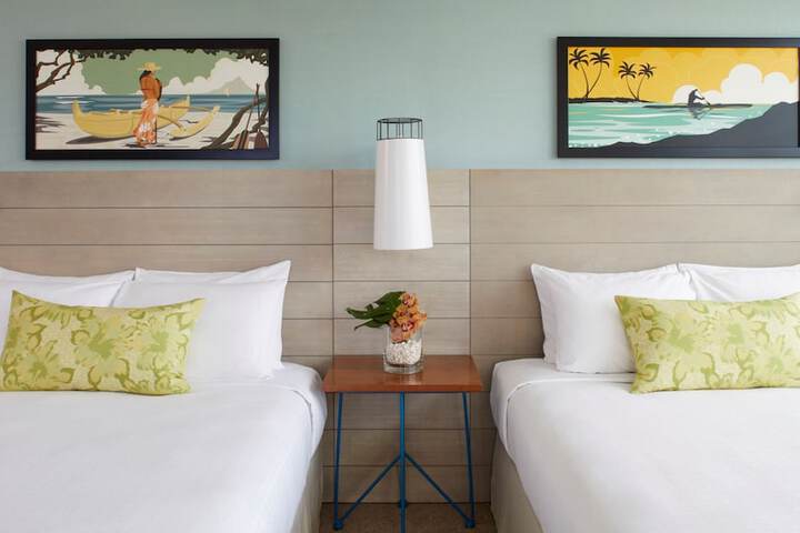 Room 28 of 107