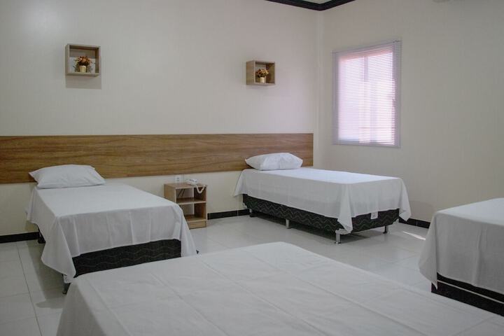 Room 6 of 16