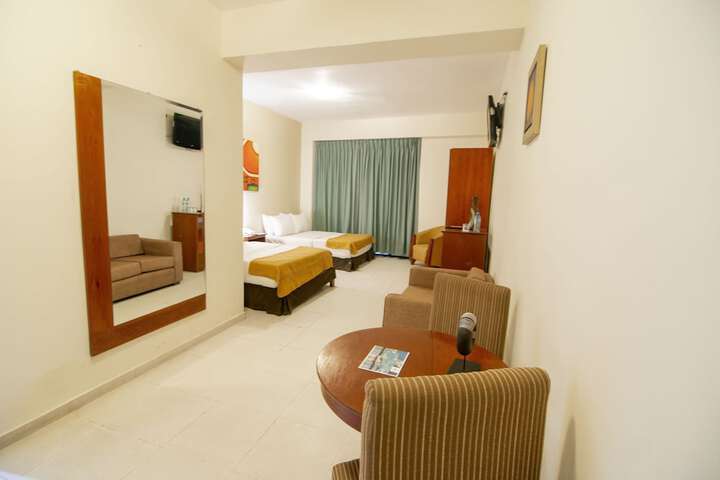 Room 22 of 36