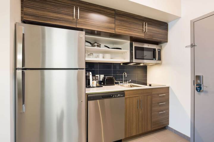 Private kitchenette