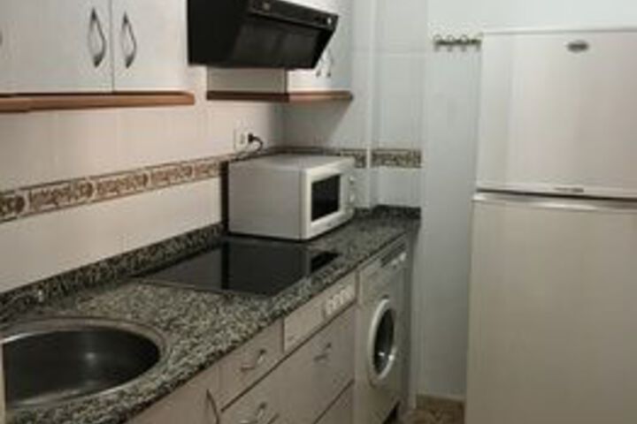 Room 7 of 16