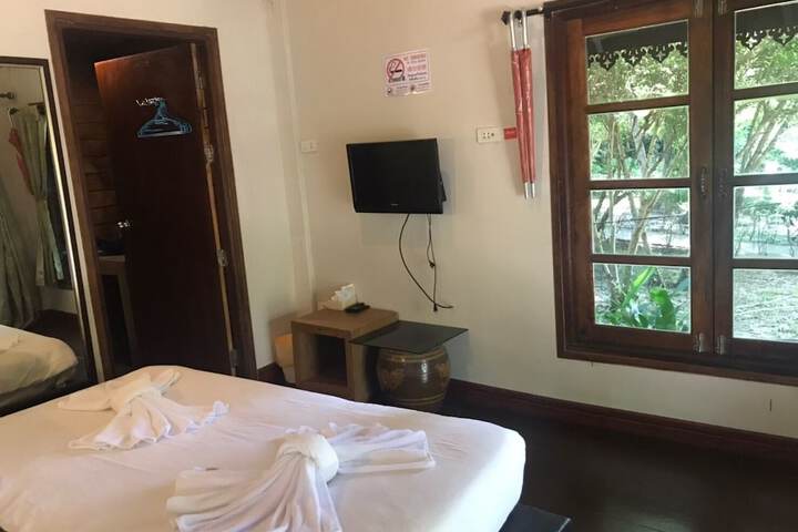 Room 16 of 54