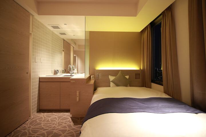 Room 10 of 55