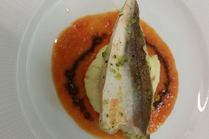 Dining 34 of 62