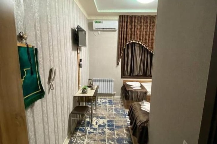 Room 21 of 29