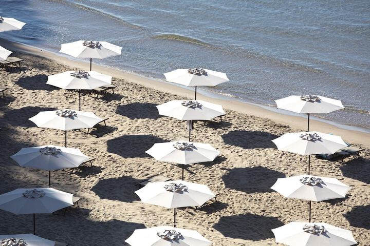 Beach 52 of 67