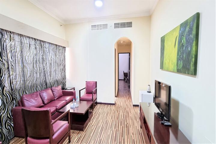 Room 17 of 37