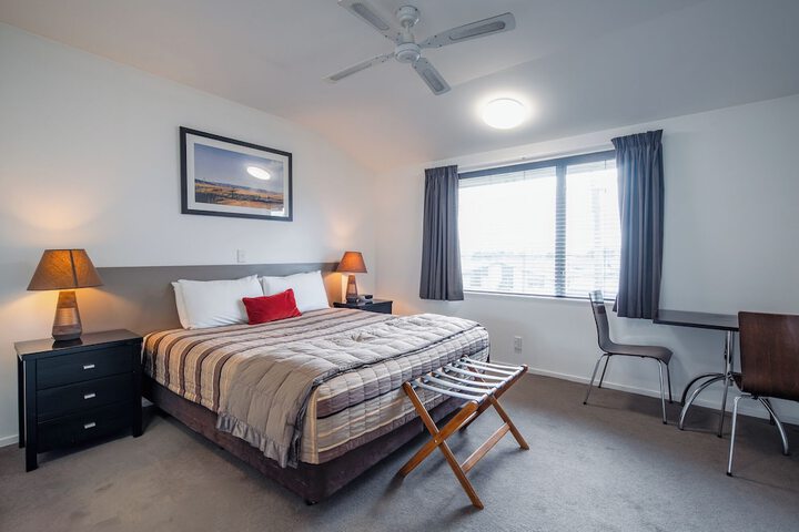 Room 3 of 19