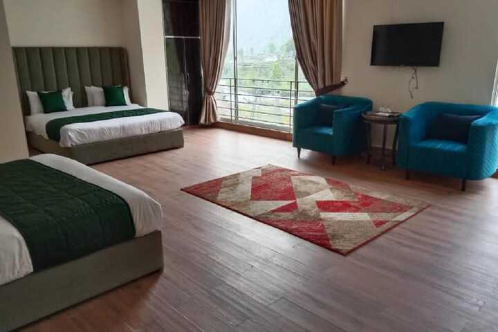Room 8 of 23
