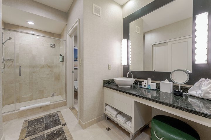 Remodeled King Suite (27 of 58)