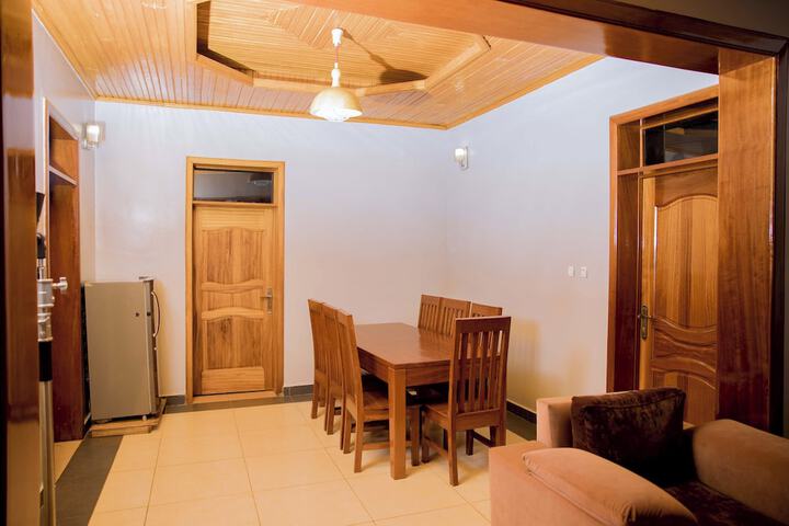 Room 18 of 37