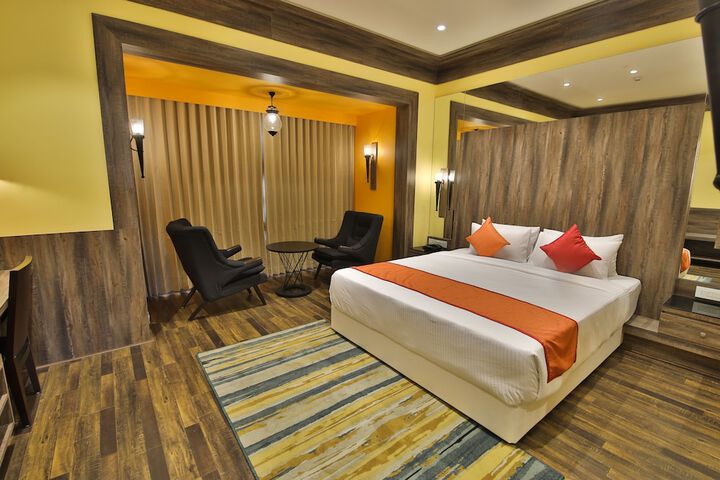 Room 3 of 37