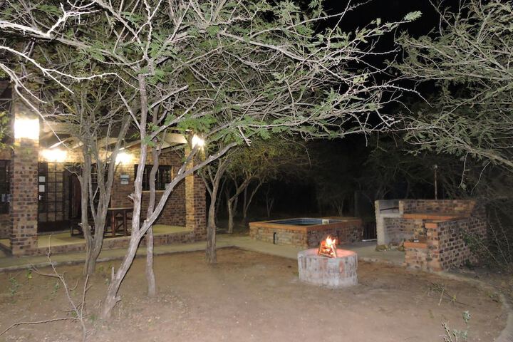 Property Grounds 33 of 56