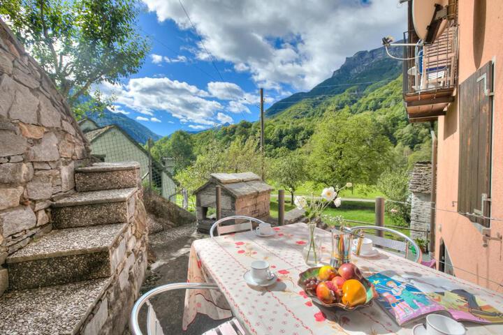 Ca Contina in Sonogno