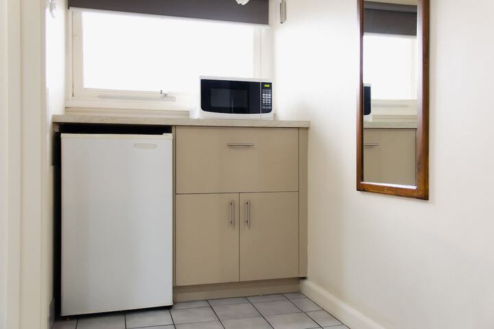 Room 4 of 41