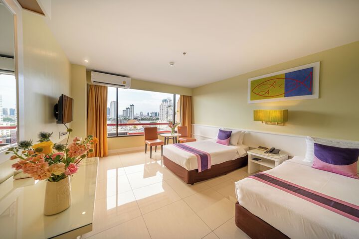 Room 30 of 60