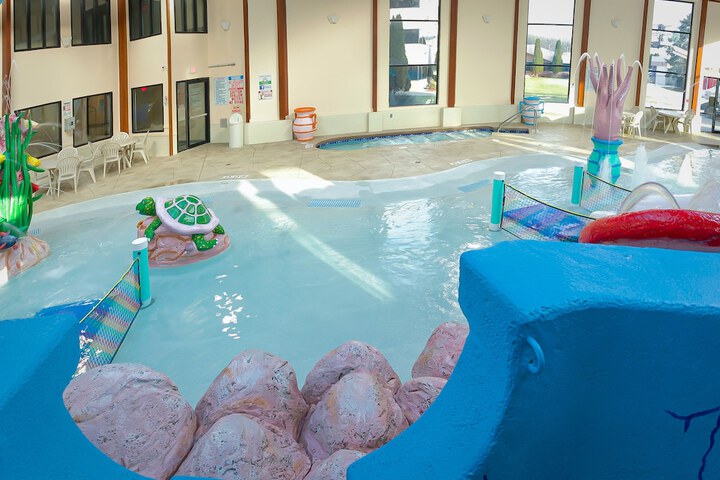 Pool 117 of 222