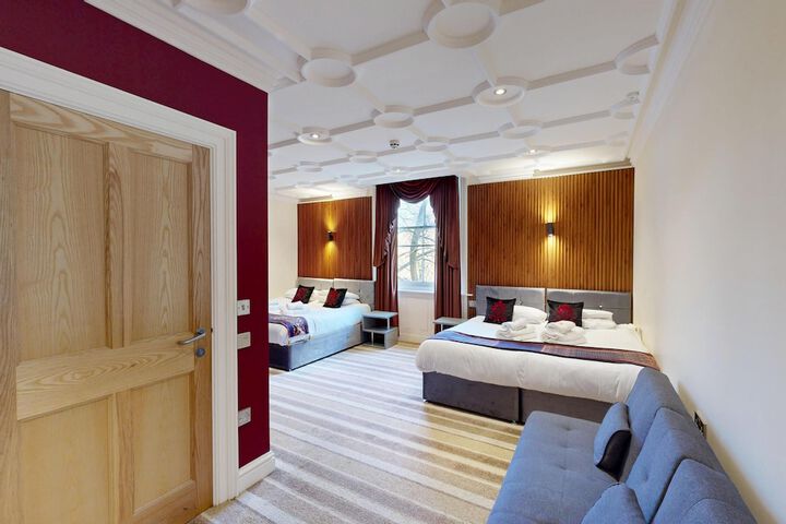 Room 29 of 92