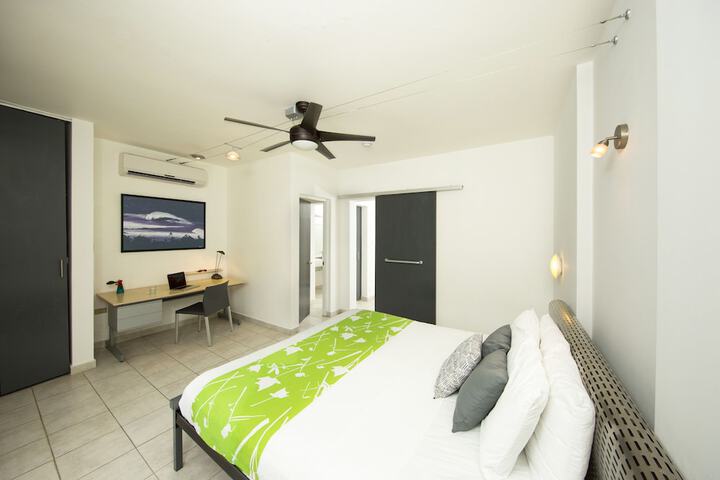Room 16 of 181