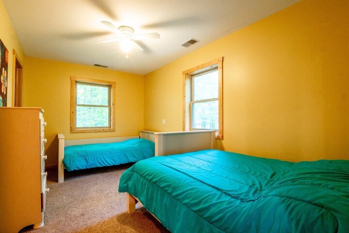 Room 3 of 23