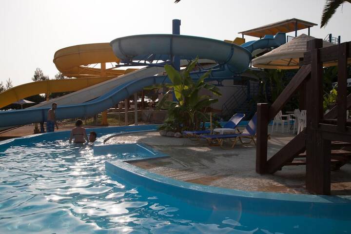Pool 19 of 63
