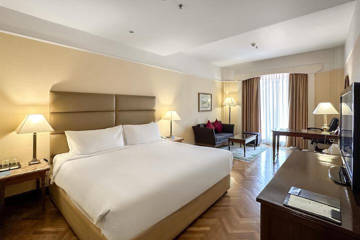 Room 54 of 133