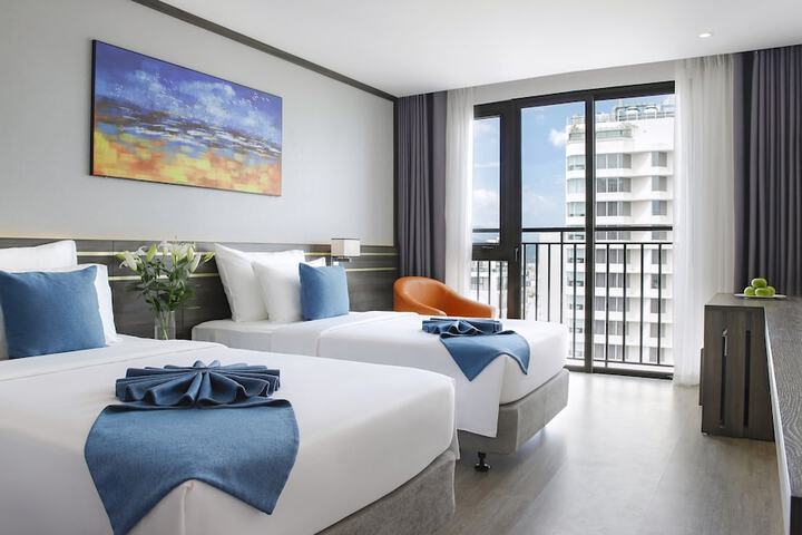 Room 3 of 58