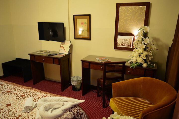 Room 12 of 31