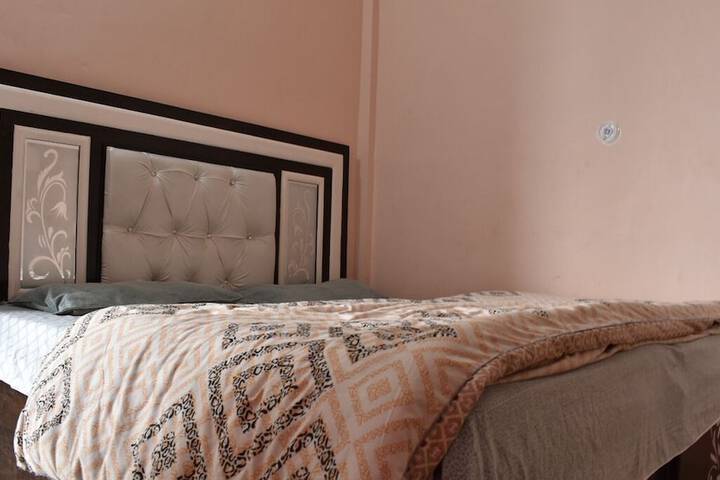 Room 5 of 26