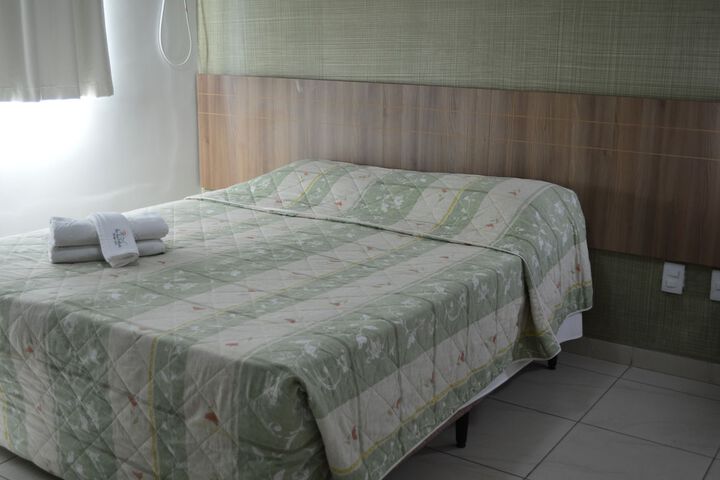 Room 3 of 78