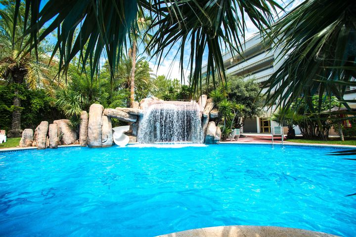 Pool Hotel
