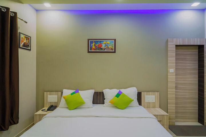 Room 3 of 19
